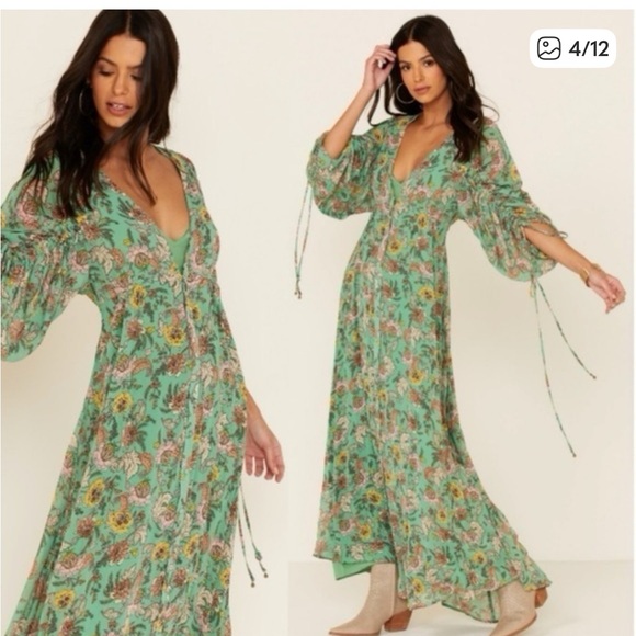 Free People Dresses & Skirts - Free people - Earthfolk Maxi Dress- Green Floral
